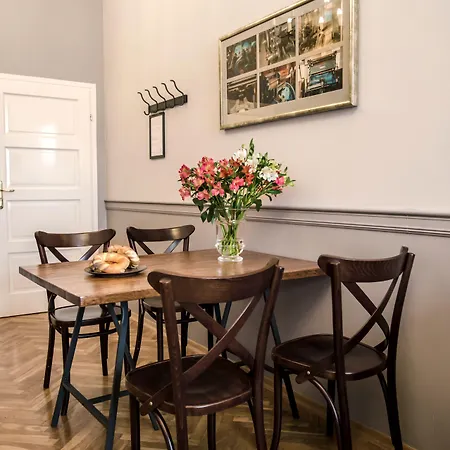 Scharffenberg Main Square *