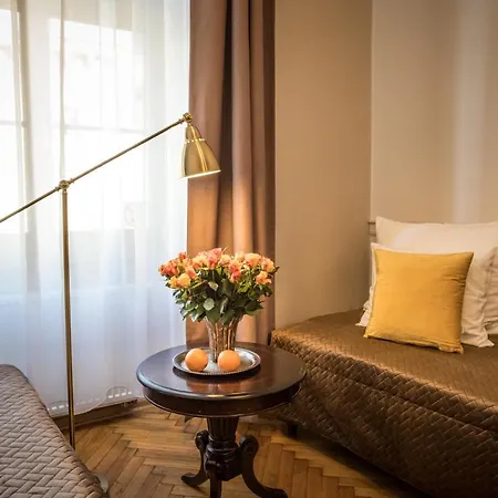 Scharffenberg Main Square