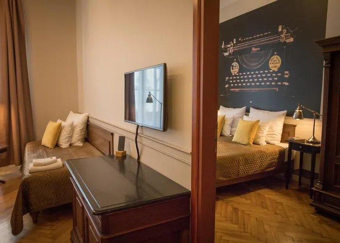 Scharffenberg Main Square